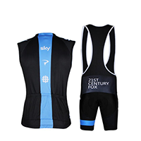 SKY kerékpáros csapatruha hátulról